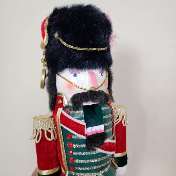 Vintage Bombay Company Christmas Nutcracker Knight Alexander Wooden 2003 - Picture 8 of 8